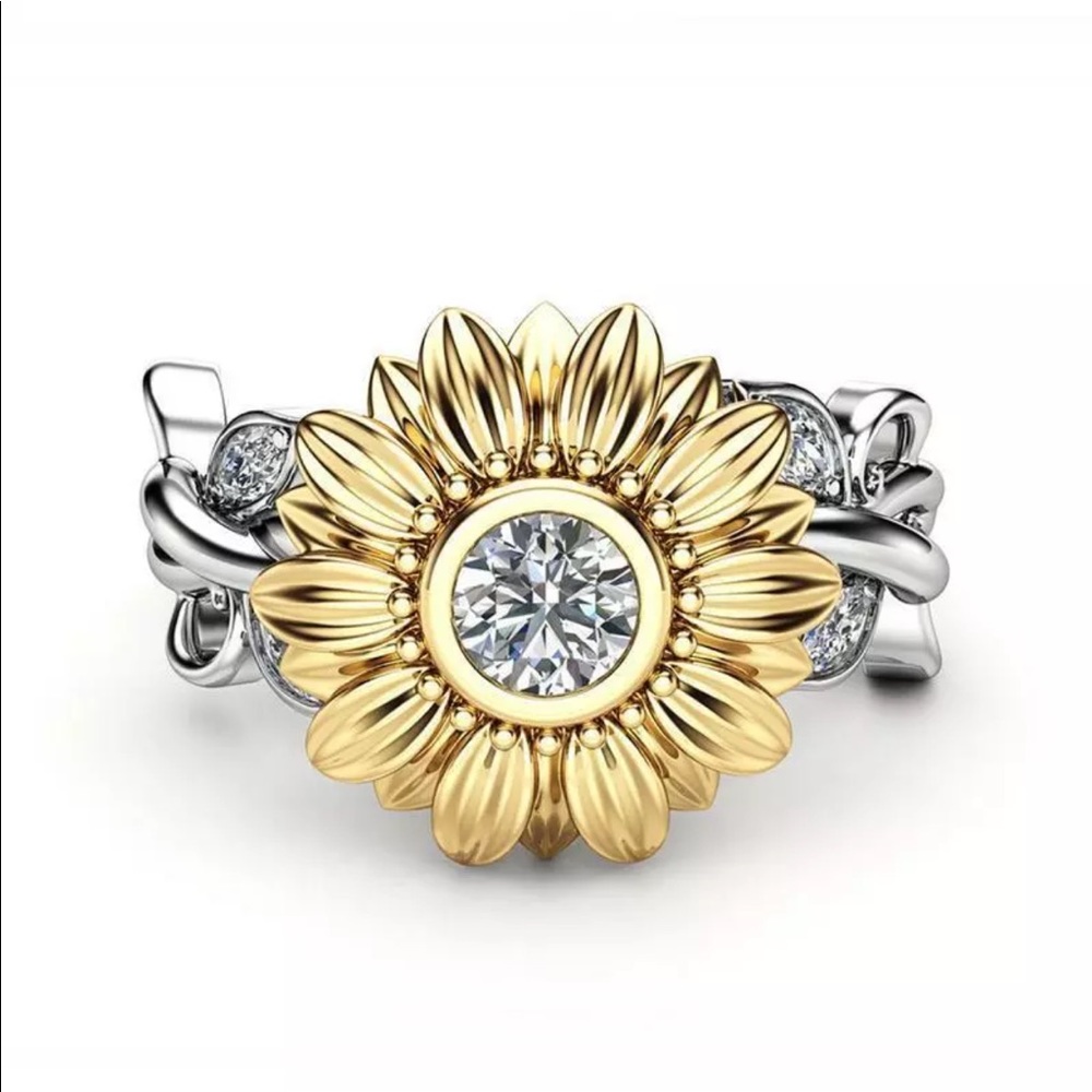 Ring - Picture 2 of 3